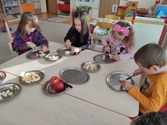 Medzinárodný deň jablka v našej MŠ