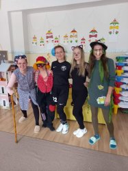V škôlke máme veľký bál, hurá je tu karneval!
