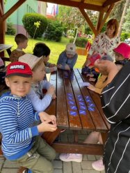 Evička nám ochorela