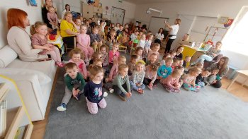 Opäť k nám zavítalo divadielko