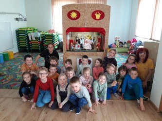 Opäť k nám zavítalo divadielko