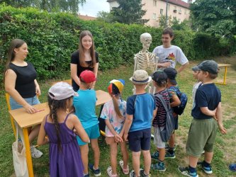 Evička nám ochorela