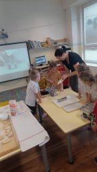 Deti spoznávali remeslá zážitkom - Od nákupu po tanier