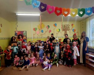 Fašiangový karneval v našej škôlke: Deň plný masiek a smiechu