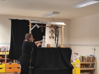 Múdra Zuzka a blázni