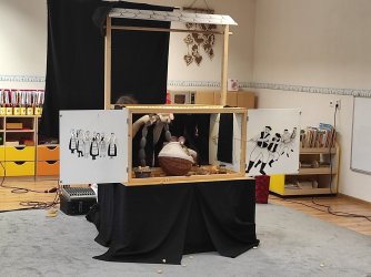 Múdra Zuzka a blázni